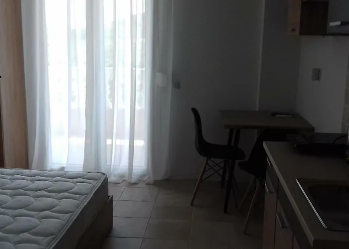 Vladimir 3* Agios Nikolaos (Chalkidiki)