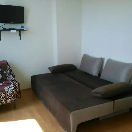 Aparthotel Vladimir *