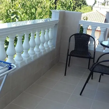 Vladimir شقة فندقية