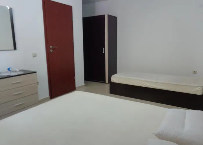 Vladimir Aparthotel