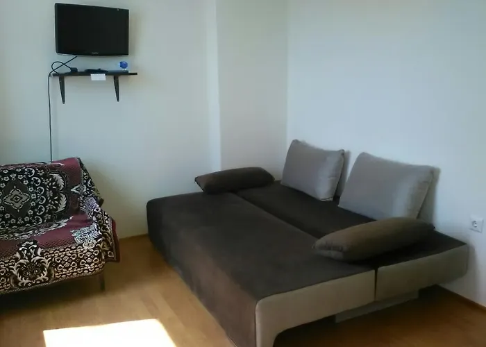Aparthotel Vladimir 3*